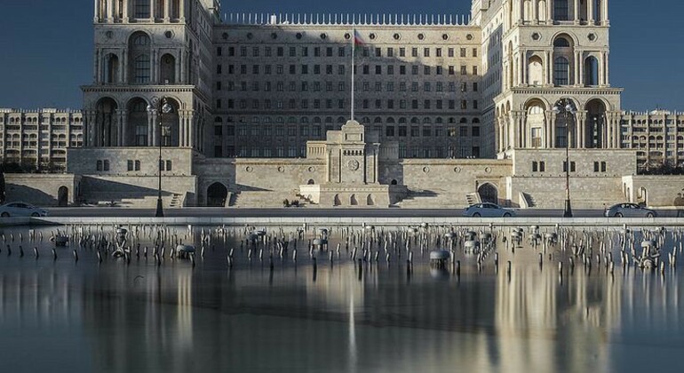 Besichtigung der alten und modernen Wunder von Baku