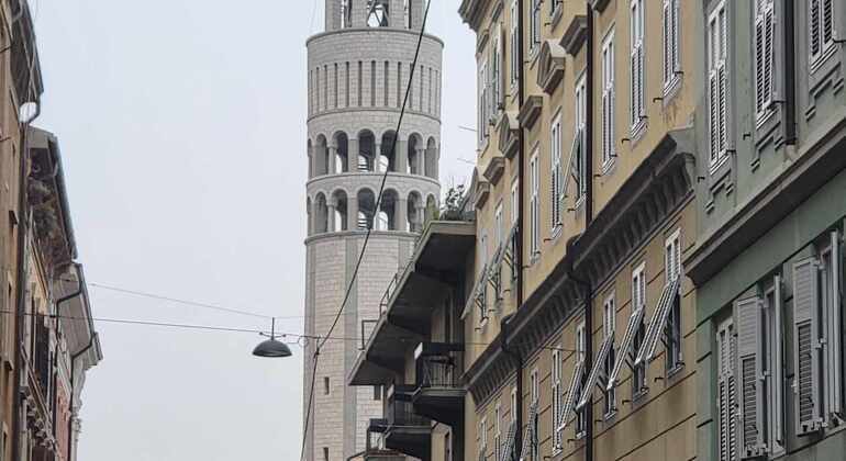 Viaja al pasado con el recorrido en tranvía retro de Trieste