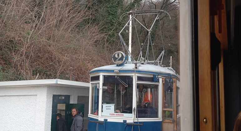 Viaja al pasado con el recorrido en tranvía retro de Trieste