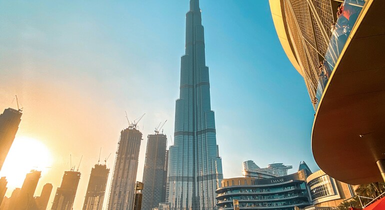 Discover Dubai on Foot