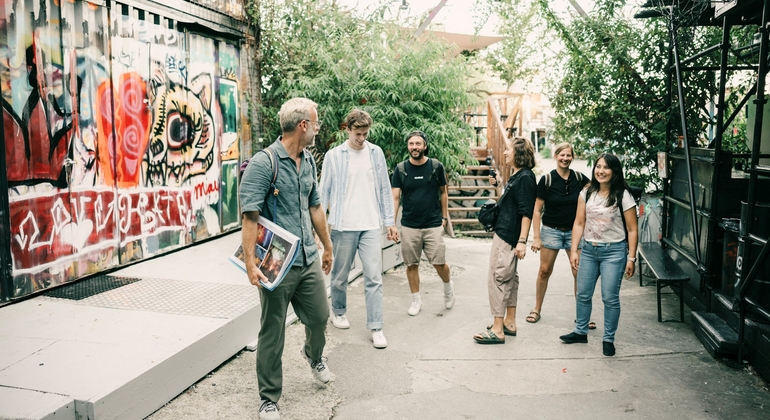 Munich Street Art Tour & Stencil Workshop with Local Artist