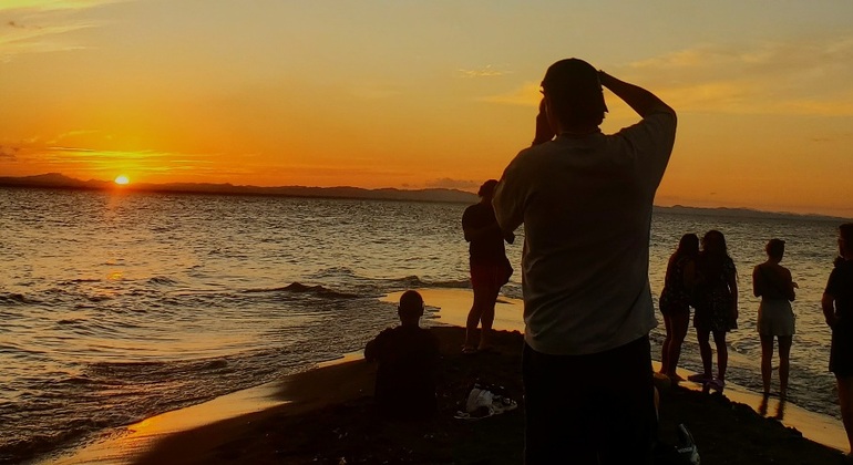 Escursione alle cascate sull'isola di Ometepe: Tour di un giorno in kayak e al tramonto