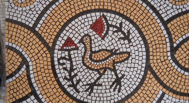 Descubra el Arte del Mosaico en Saranda