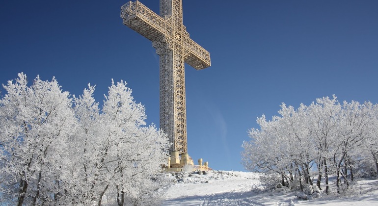 Skopje Tour: Matka Canyon, St. Panteleimon Church & Millennium Cross