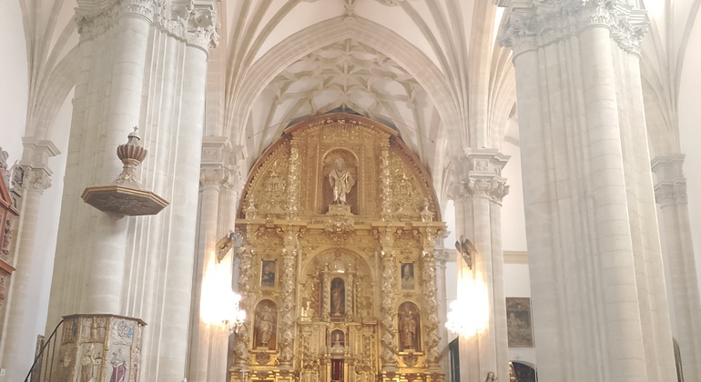 Explore Baeza: Private Tour with Exclusive Access