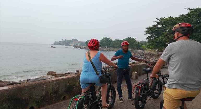 Aventura en Bicicleta Eléctrica por el Histórico Fuerte de Galle