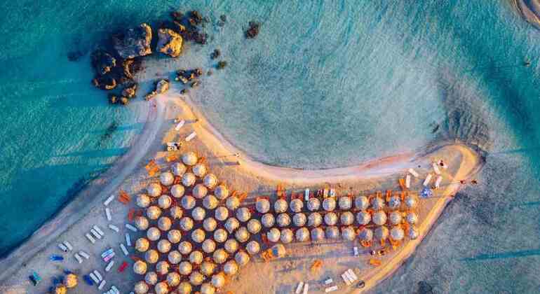 Da Chania a Elafonisi: Esplorare la spiaggia di sabbia rosa
