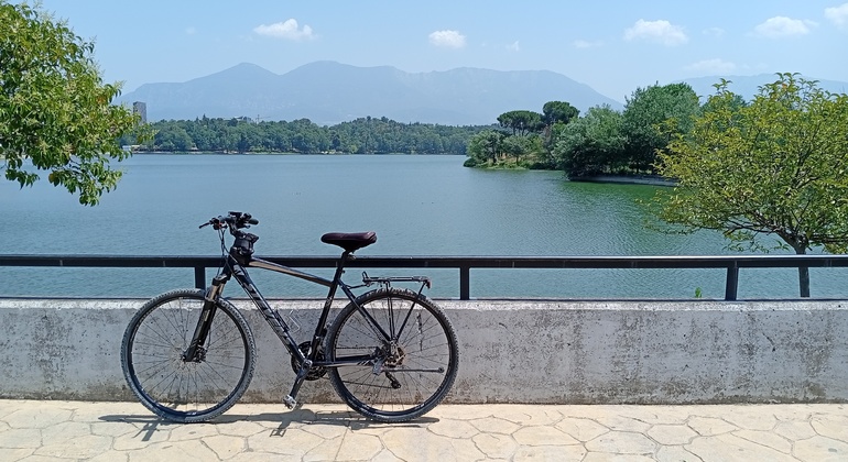 Tour en bicicleta por Tirana con guía local