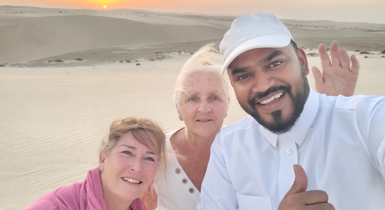 Katar Zwischenstopp Wüstensafari: Sonnenaufgang bis Sonnenuntergang & Schwimmen