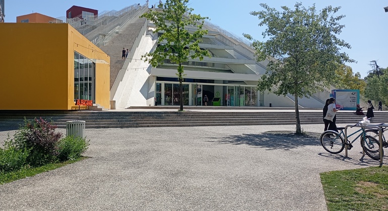 Tour Sabor a Tirana: Experiencia gastronómica