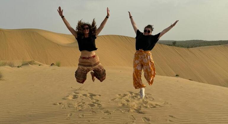 Jaisalmer Sightseeing mit halbtägiger Wüsten-Sonnenuntergangs-Tour