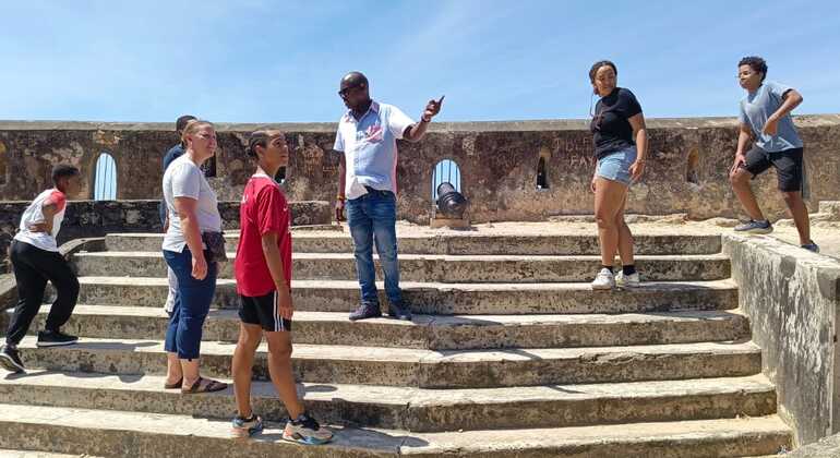 Scoprite il Forte Gesù della città vecchia e il Tempio di Shiva