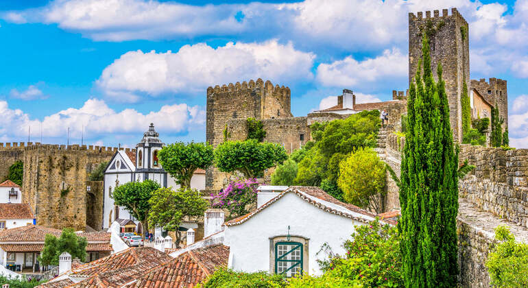 App di audioguida: Passeggiata nella città di Obidos