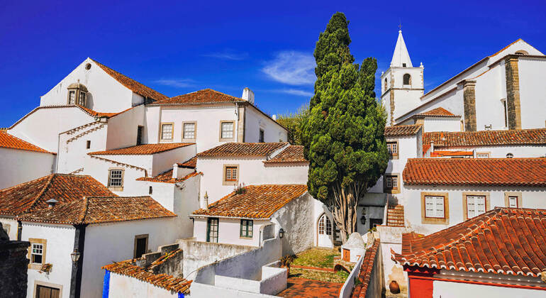 App di audioguida: Passeggiata nella città di Obidos