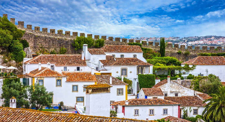 App di audioguida: Passeggiata nella città di Obidos
