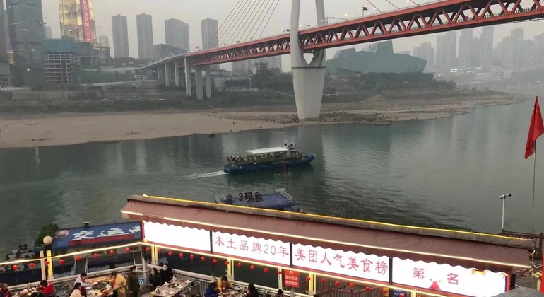 Chongqing al Descubierto Free Tour: Calles, historias y cultura