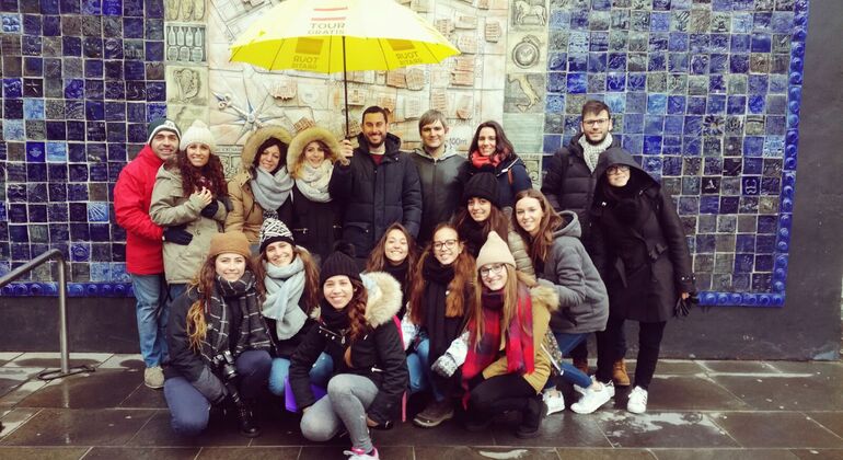 Explore Belfast: Private Walking Tour
