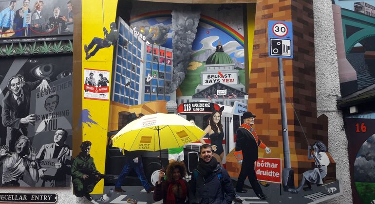 Explore Belfast: Private Walking Tour