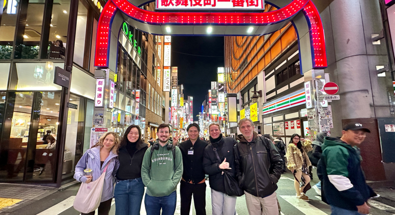 Tokyo : Shinjuku Nightlife & Secret Backstreets Walking Tour