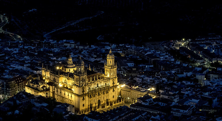 Jaén la nuit : une promenade de légendes et de mystères