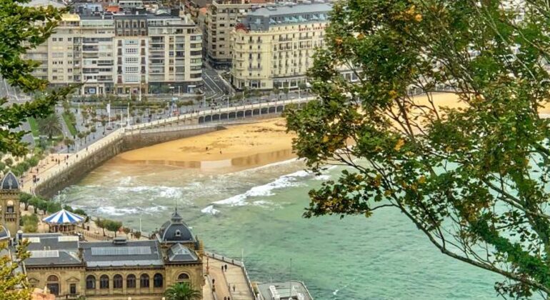 Explore Donostia Tour: Your First Adventure