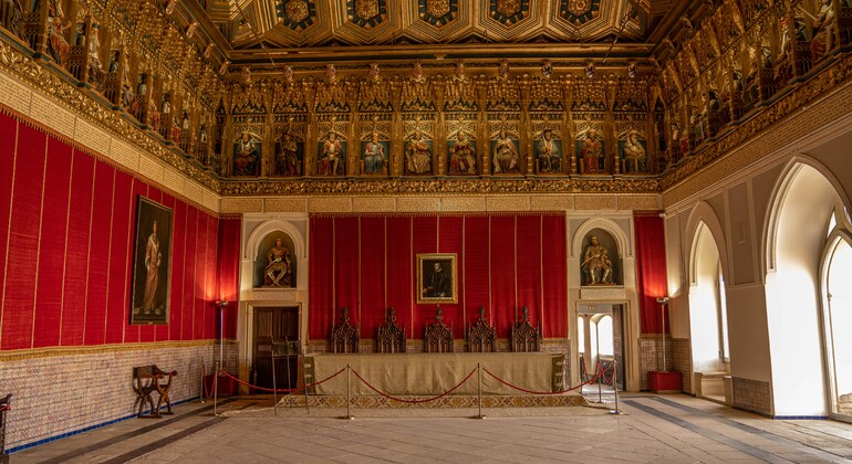 Visita Guiada por Segovia: Catedral & Alcázar