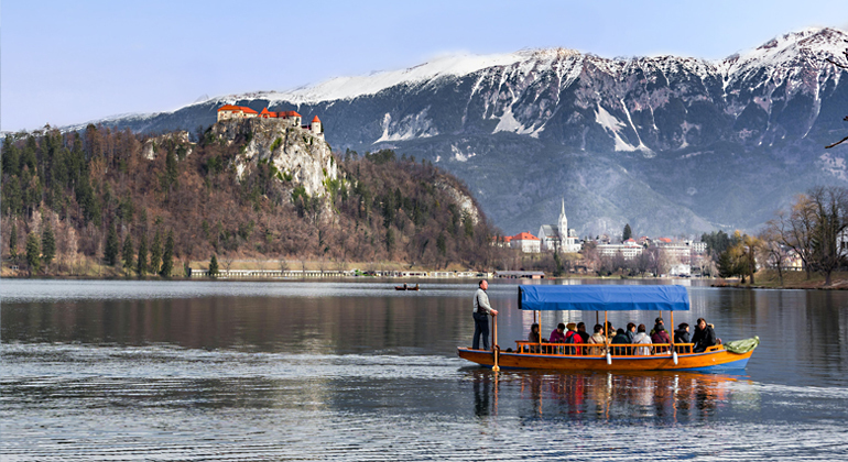 Tour to Bled and Bohinj Lakes: Spectacular Nature of Slovenia