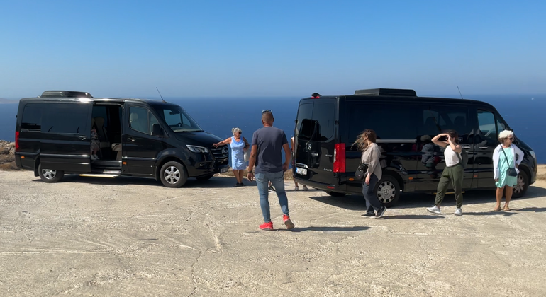 Excursión privada de cuatro horas en furgoneta de lujo por los lugares más destacados de Mykonos