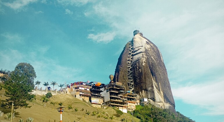 Aventura em Guatapé e El Peñón - Pequeno grupo de Medellín