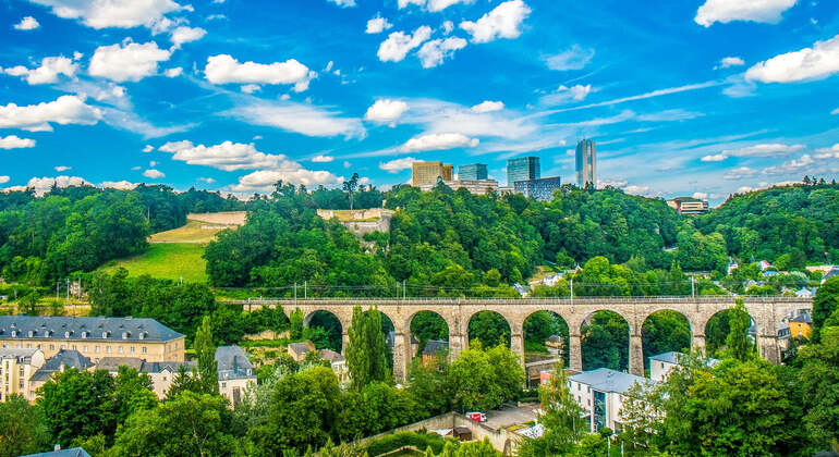 Self-Guided Audio App: Luxembourg City Walk
