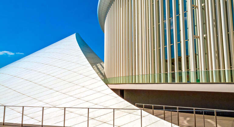 Self-Guided Audio App: Luxembourg City Walk