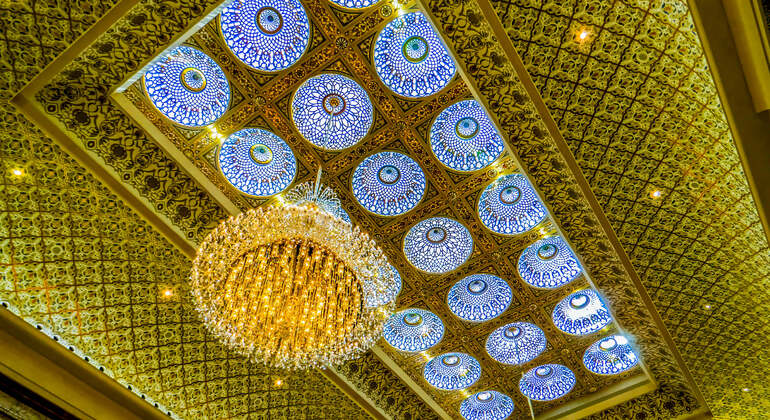 Audio Guide App: Qasr Al-Watan, Abu Dhabi
