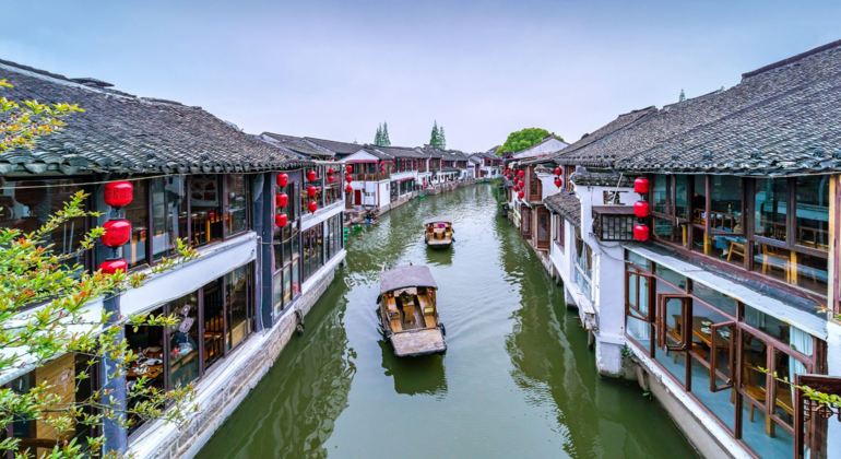 Shanghai Film Park & Zhujiajiao Antike Stadt Ein-Tages-Tour