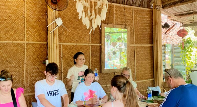 Hoi An Lokaler Markt, Korbbootfahrt & Kochkurs Tour