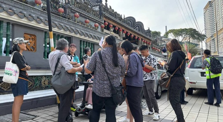 Tour a piedi attraverso Chinatown