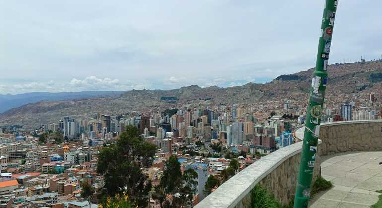 Stadtrundfahrt: Sightseeing-Bus in La Paz, Mondtal und Seilbahnfahrt