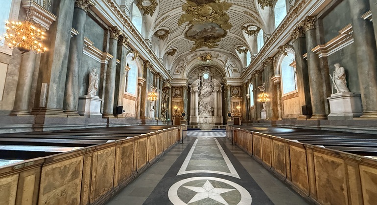 Royal Palace: An Exterior Walking Tour in Old Town Stockholm
