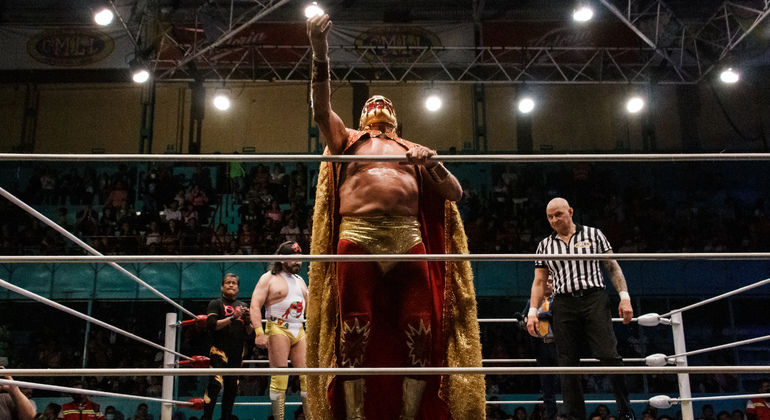 Santo Ring Puebla: Lucha Libre und klassische Cantinas erleben