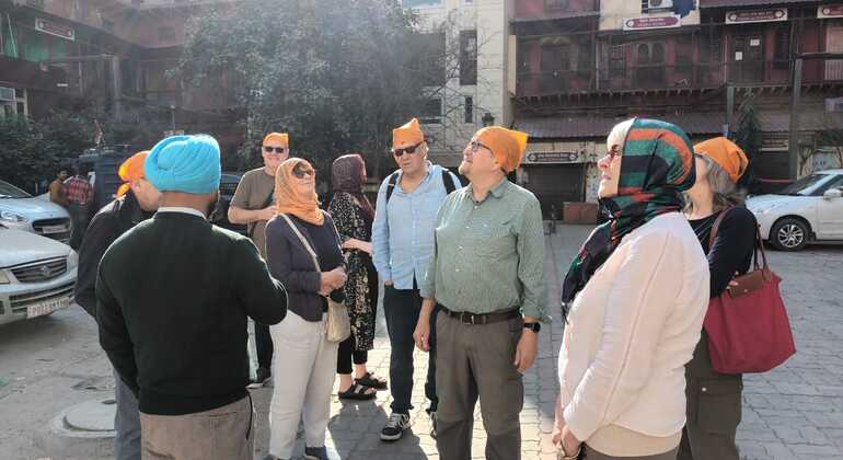 Tour privato di Amritsar di un giorno intero: Il Tempio d'Oro e il confine di Wagah