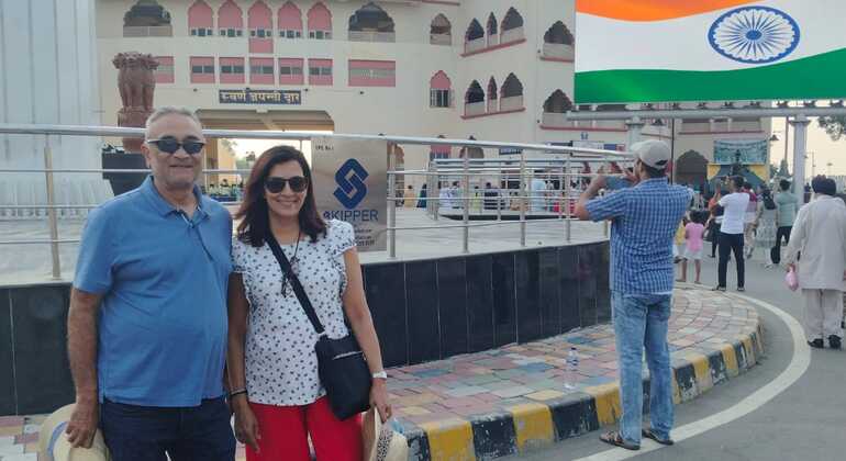 Tour privato di Amritsar di un giorno intero: Il Tempio d'Oro e il confine di Wagah
