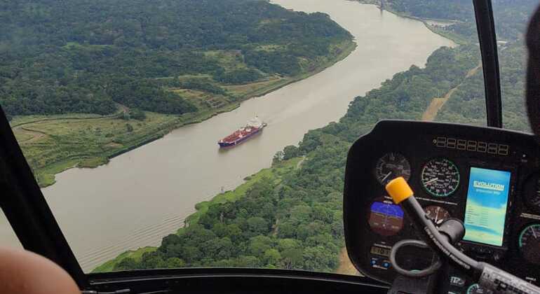 Historischer Hubschrauberrundflug über Panama-Stadt