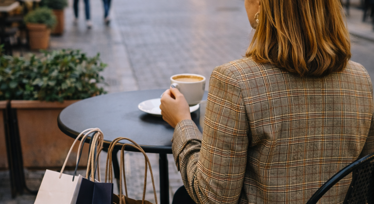Expérience privée de stylisme de mode et de boutique à Thessalonique