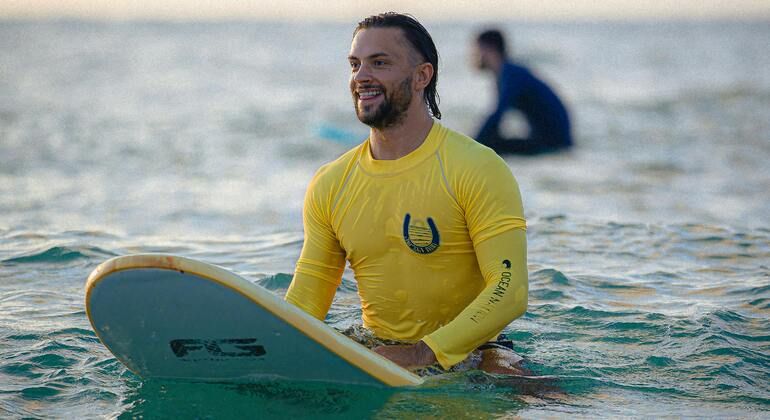 Kurs der Pura Vibra Surfschule in Jaco, San José