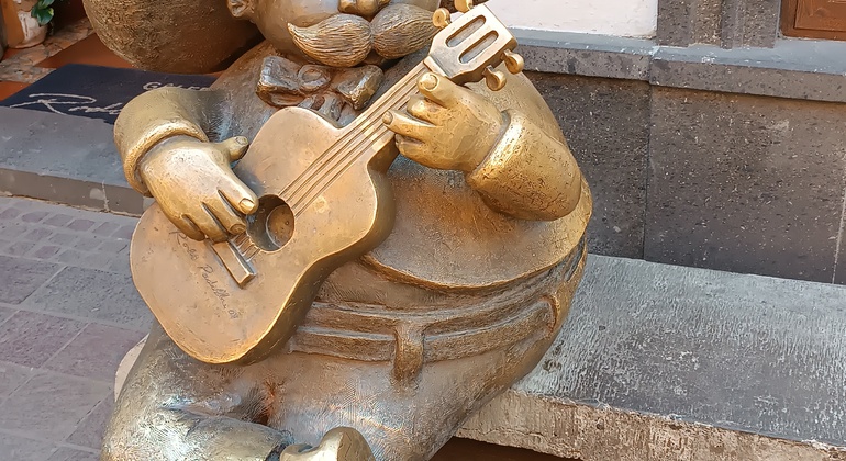Cultural Tour in Tlaquepaque. Learn How to Make Mexican Sweets!