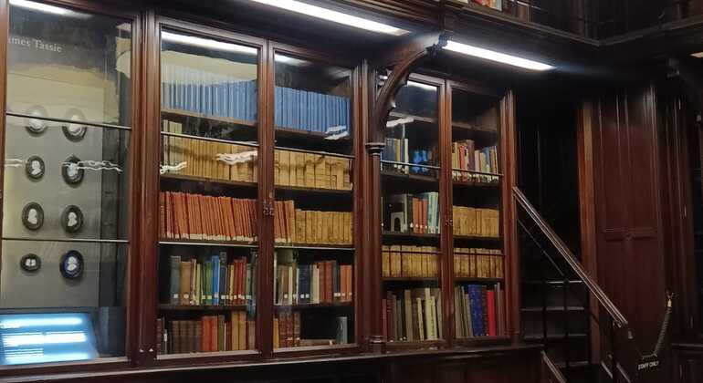 Edinburgh Tour: City of Writers