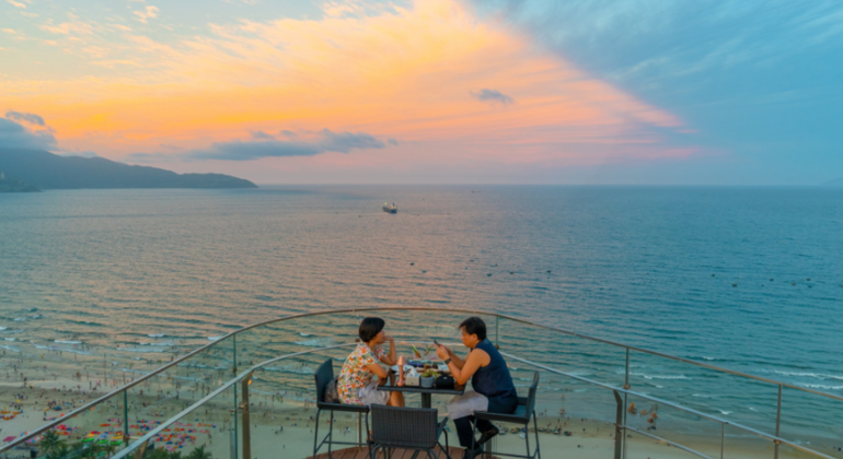Da Nang Rooftops & gehobene Bars: Cocktail-Tour
