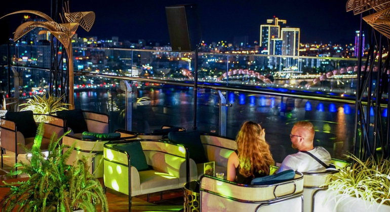 Da Nang Rooftops & gehobene Bars: Cocktail-Tour