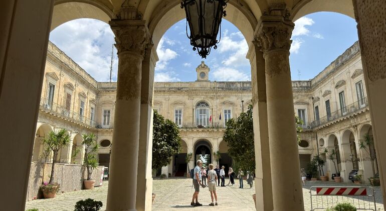 Lecce Walking Tour: Baroque Highlights & Hidden Corners