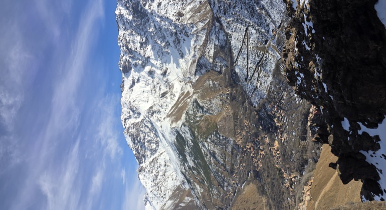 Tour da Marrakech alle montagne dell'Atlante: Escursione, cascata e pranzo berbero