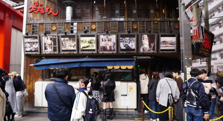 Recorrido histórico a pie por las calles de Osu